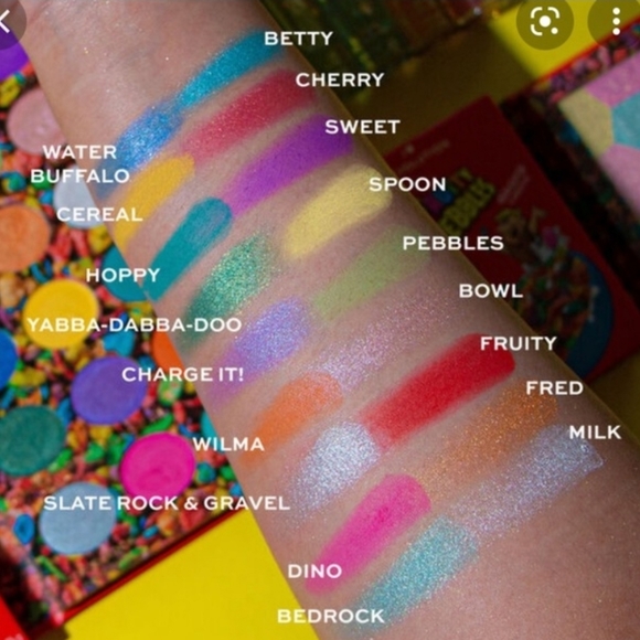I Heart Revolution x Fruity Pebbles Eyeshadow Palette - Picture 3 of 4